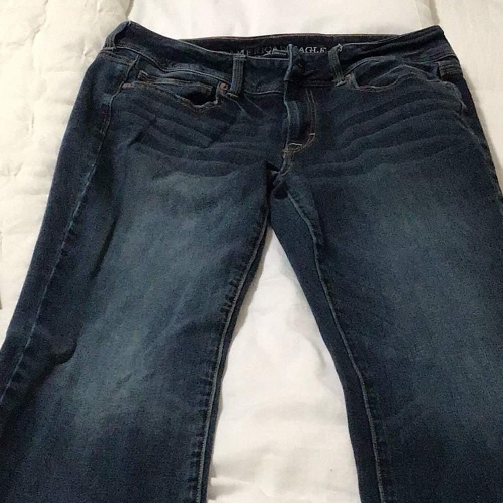 American Eagle Outfitters - Picture 5 of 7